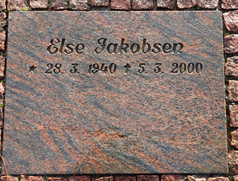 Else Jakobsen (2).JPG